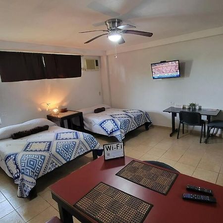 Depab Privado, Centrico,Wifi 80 Mb ,Aire Acondicionado ,Cocina, Cochera Techada, Ciudad Valles Eksteriør billede